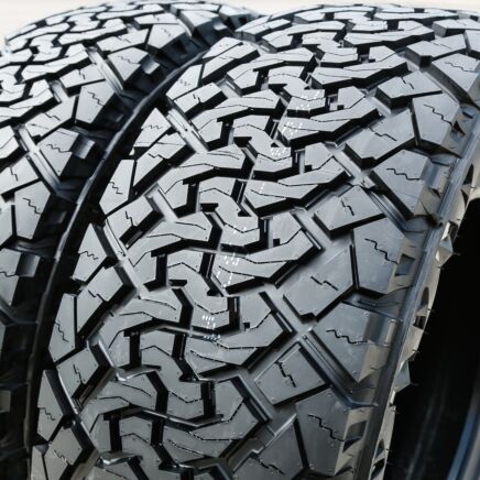Venom Power XT 35X12.50R20LT 10PR 121R